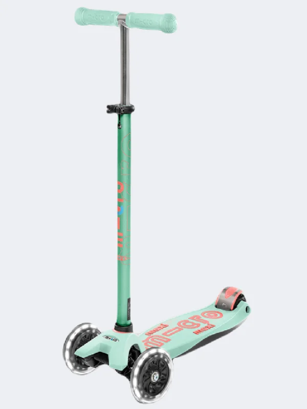 Customizable Folding Scooter for Personalized Use-Micro Maxi Micro Deluxe Led Unisex Skating Scooter Mint